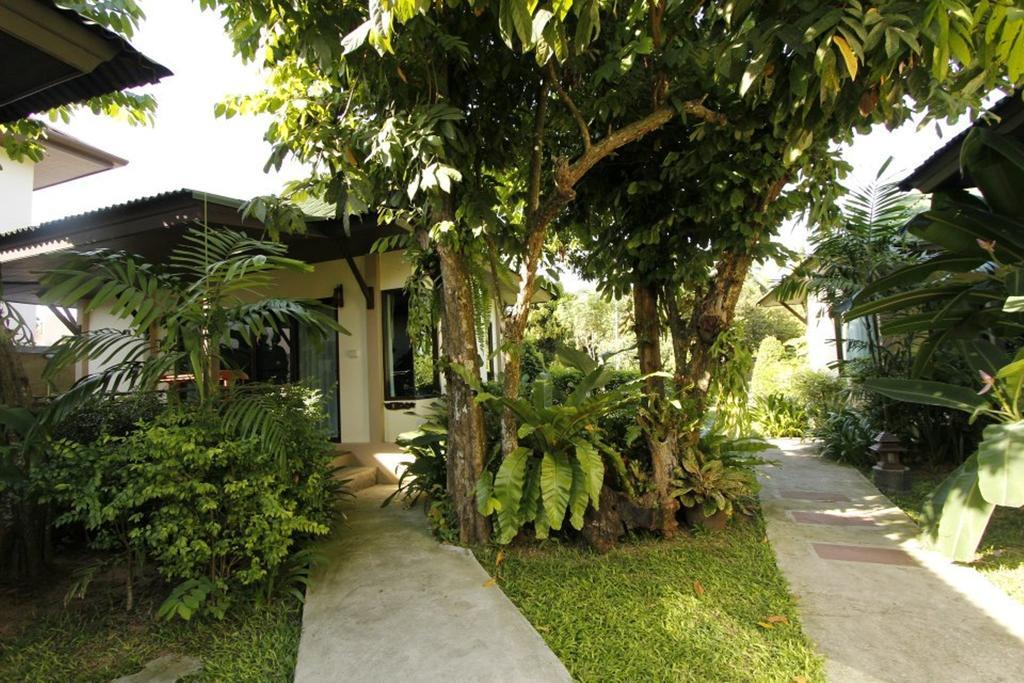 Rawai Boutique Resort Phuket Buitenkant foto
